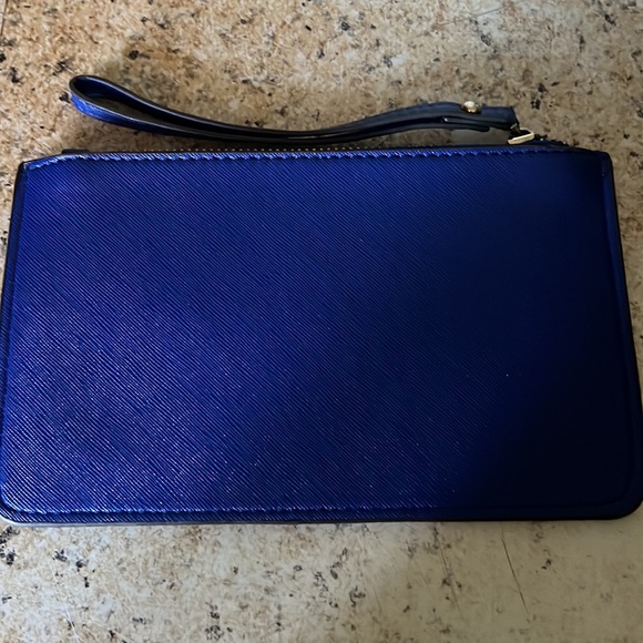Kate Spade Wristlet (Moving Sale) - Picture 2 of 5